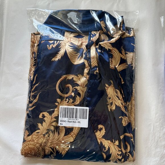 New in package Vernassa size XXL women’s blue gold wrap tie silky robe with belt - Picture 2 of 8